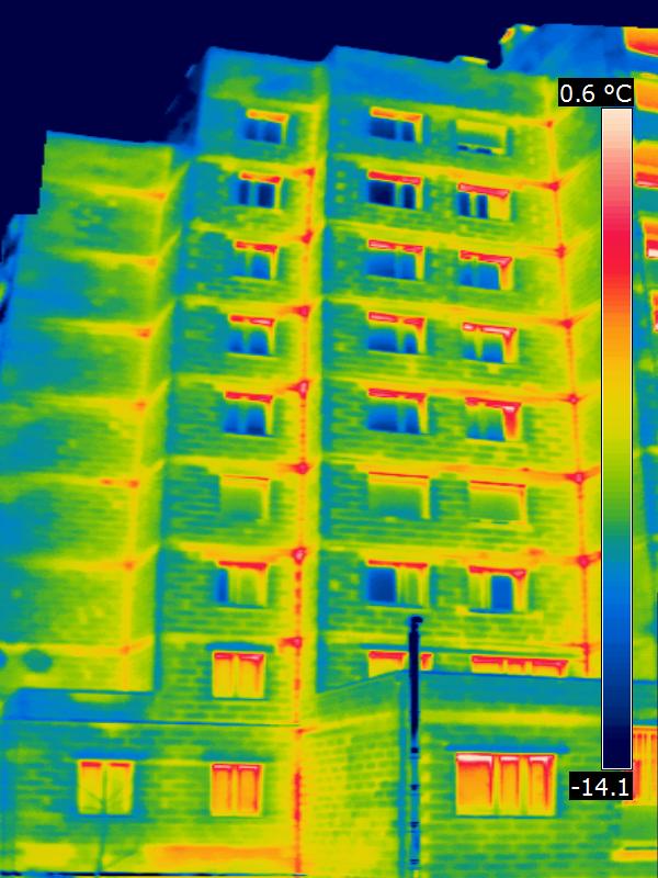 zdjęcie termowizyjne budynku Wrocław